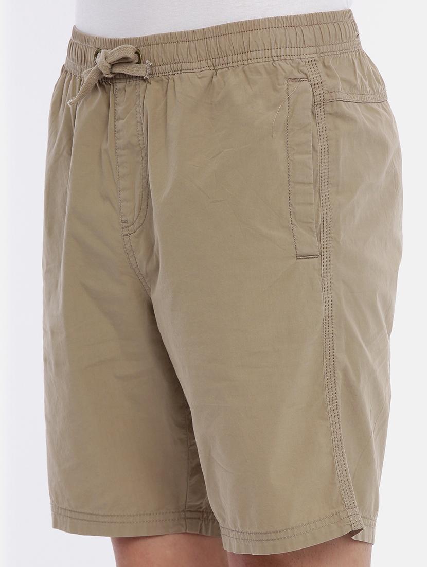 khaki solid bermuda shorts - 17072978 - Zoom Image - 5