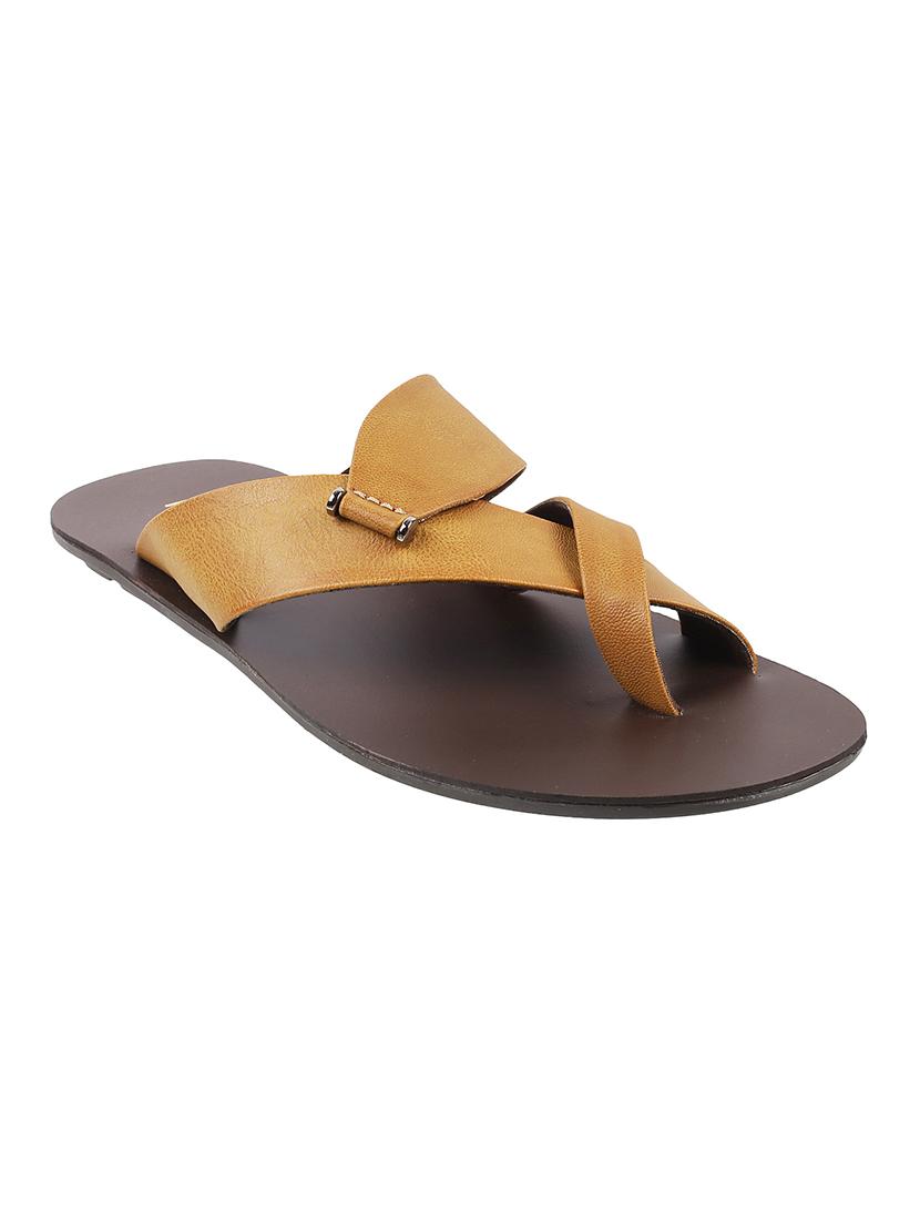 beige toe separator slippers - 17075968 - Zoom Image - 1