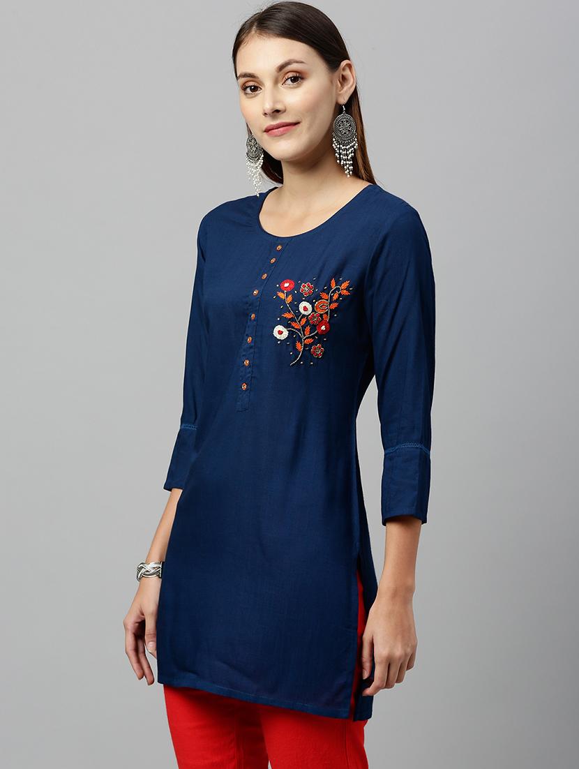 embroidered straight kurti - 17076647 - Zoom Image - 2