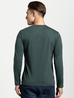 green solid t-shirt - 17077691 - Standard Image - 3
