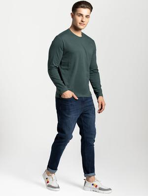 green solid t-shirt - 17077691 - Standard Image - 4