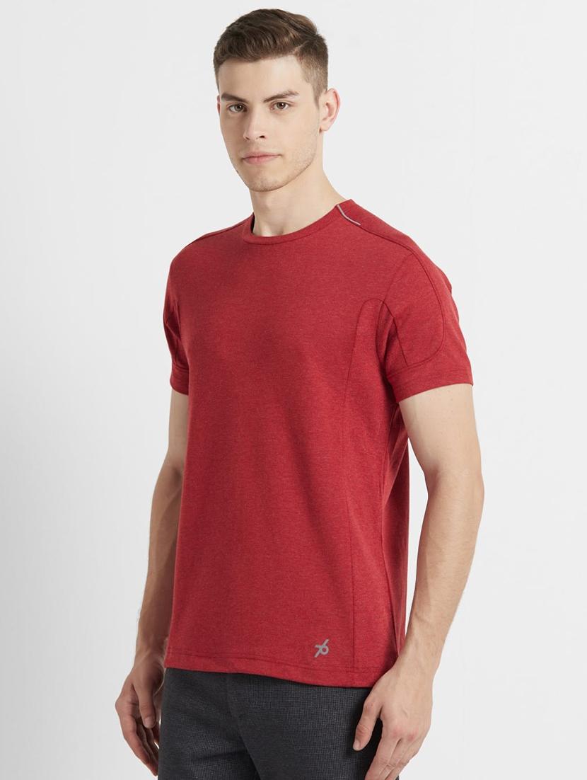 red solid t-shirt - 17077703 - Zoom Image - 2