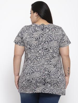 floral print plus tee - 17083786 - Standard Image - 3