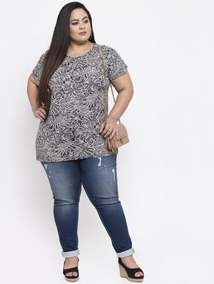floral print plus tee - 17083786 - Standard Image - 4