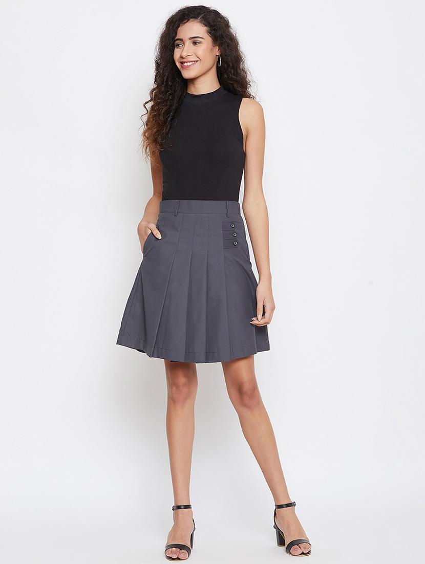 high rise pleated skirt - 17084477 - Zoom Image - 4