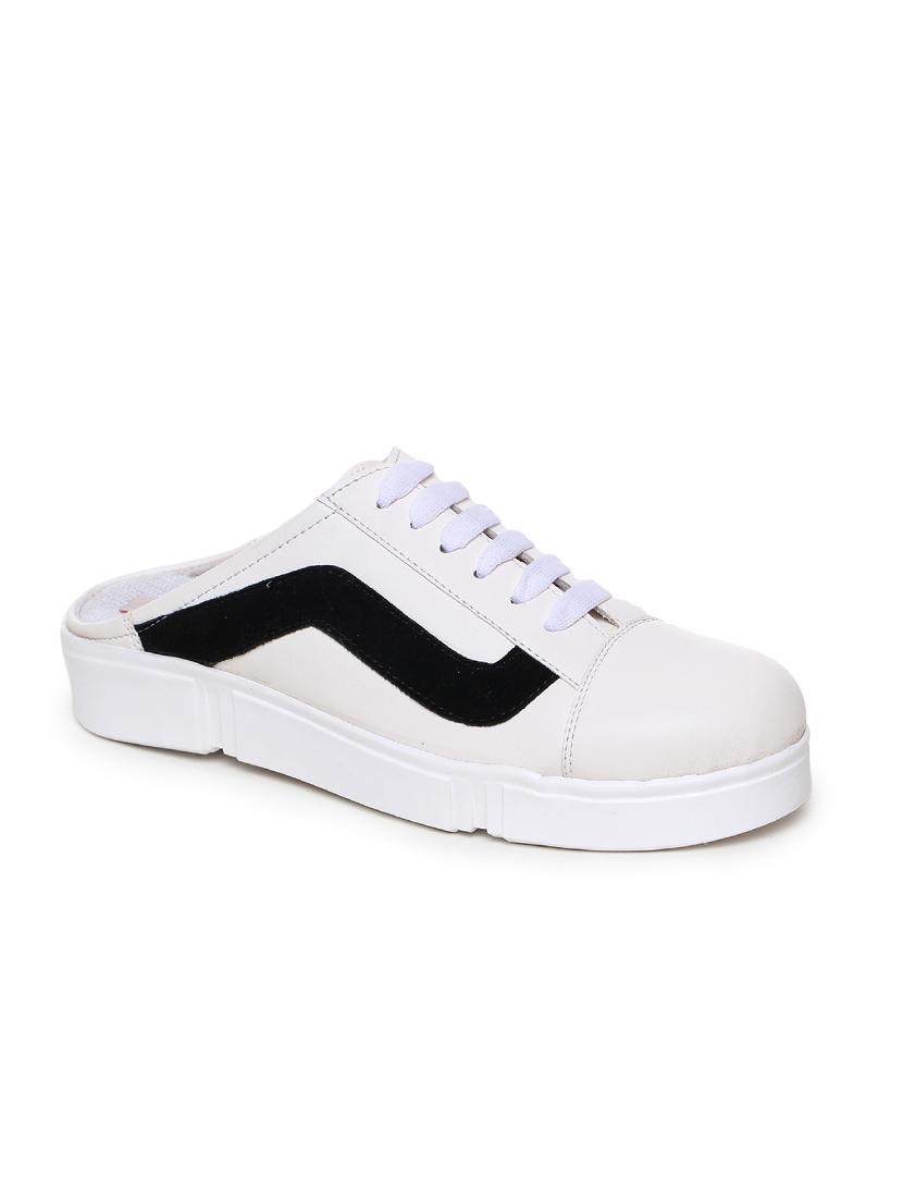 black plimsolls sneakers - 17085007 - Zoom Image - 1