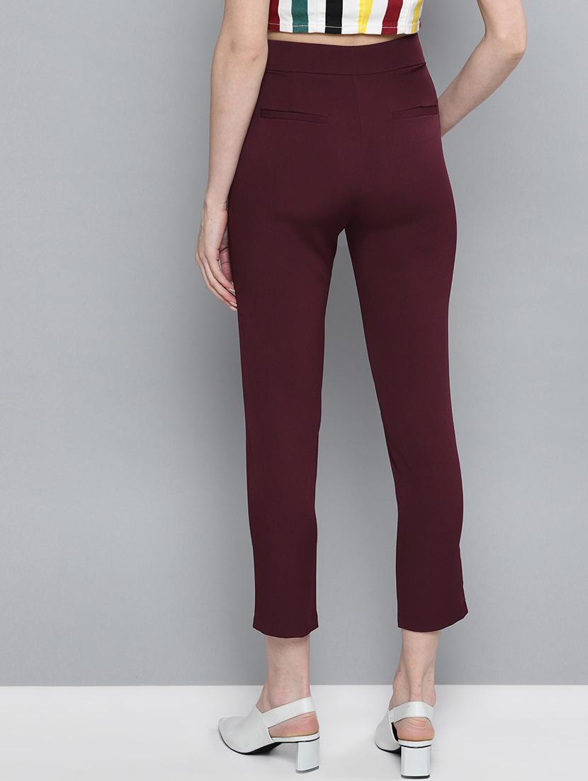 button detail crop pants - 17085337 - Zoom Image - 3