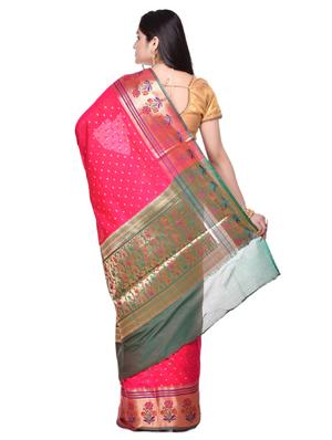 bordered banarasi saree with blouse - 17087479 - Standard Image - 2