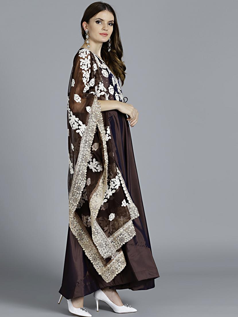 embroidered suit set - 17087573 - Zoom Image - 2