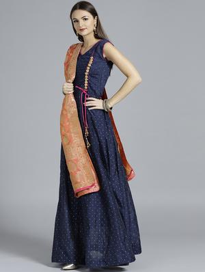 embroidered suit set - 17087576 - Standard Image - 2