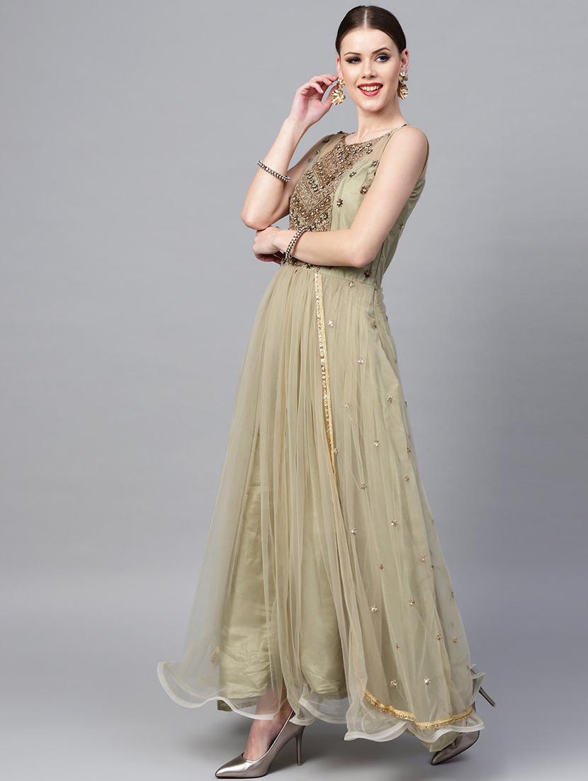 embellished net flared gown - 17087757 - Zoom Image - 2