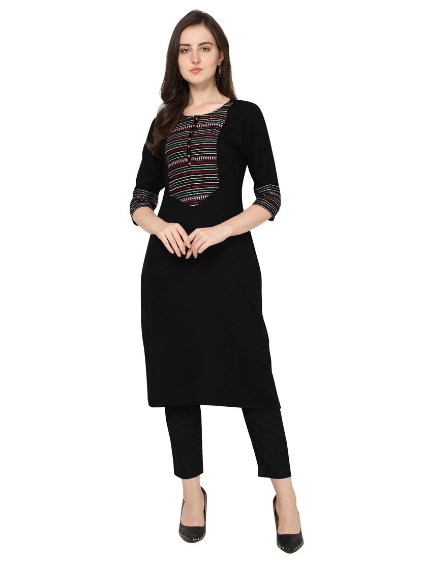 embroidered straight kurta - 17087974 - Zoom Image - 1