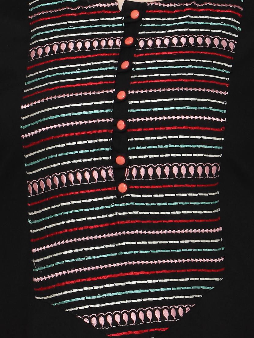 embroidered straight kurta - 17087974 - Zoom Image - 5
