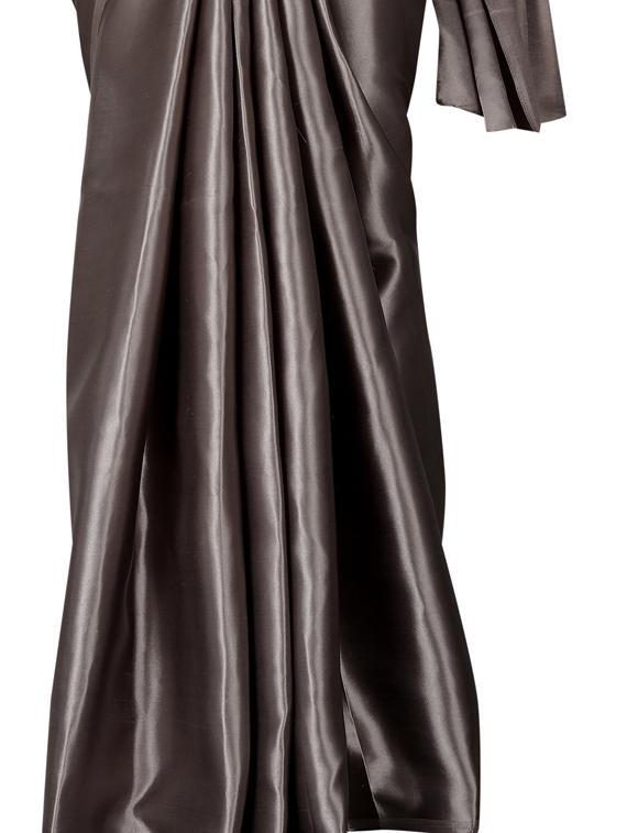 solid plain saree with blouse - 17089004 - Zoom Image - 5