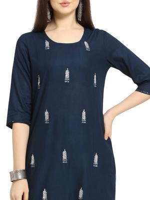 embroidered kurta palazzo set - 17089061 - Standard Image - 4