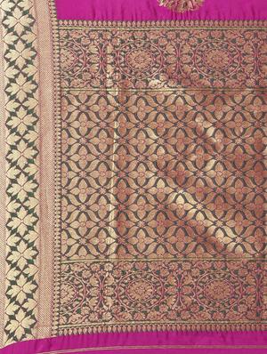 self design woven saree with blouse - 17089860 - Standard Image - 4