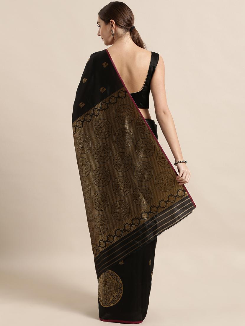 black silk blend banarasi saree with blouse - 17089980 - Zoom Image - 2