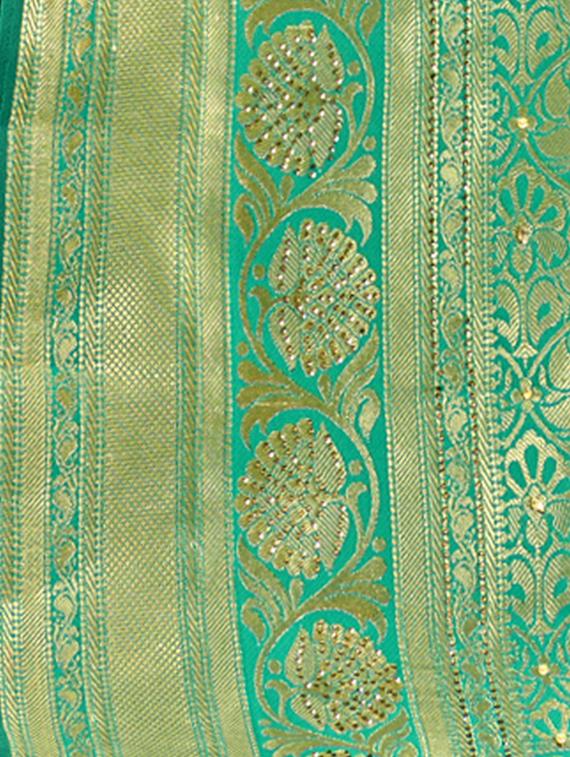 self design woven saree with blouse - 17091115 - Zoom Image - 2