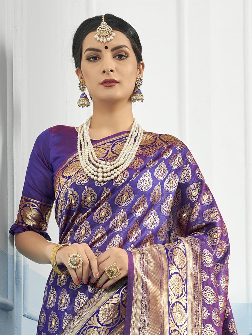 self design woven saree with blouse - 17091119 - Zoom Image - 2