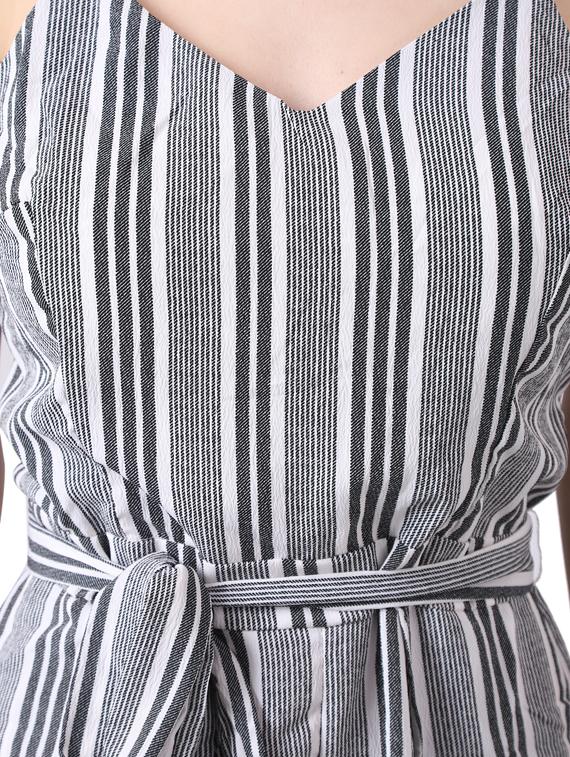 cami neck tie front romper - 17091972 - Zoom Image - 4
