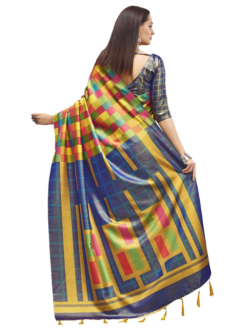 checkered woven saree with blouse - 17091992 - Zoom Image - 2