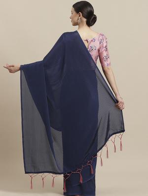 striped plain saree with blouse - 17092044 - Standard Image - 2
