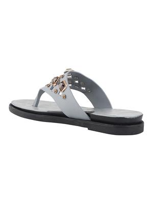 grey toe separator sandals - 17095900 - Standard Image - 3
