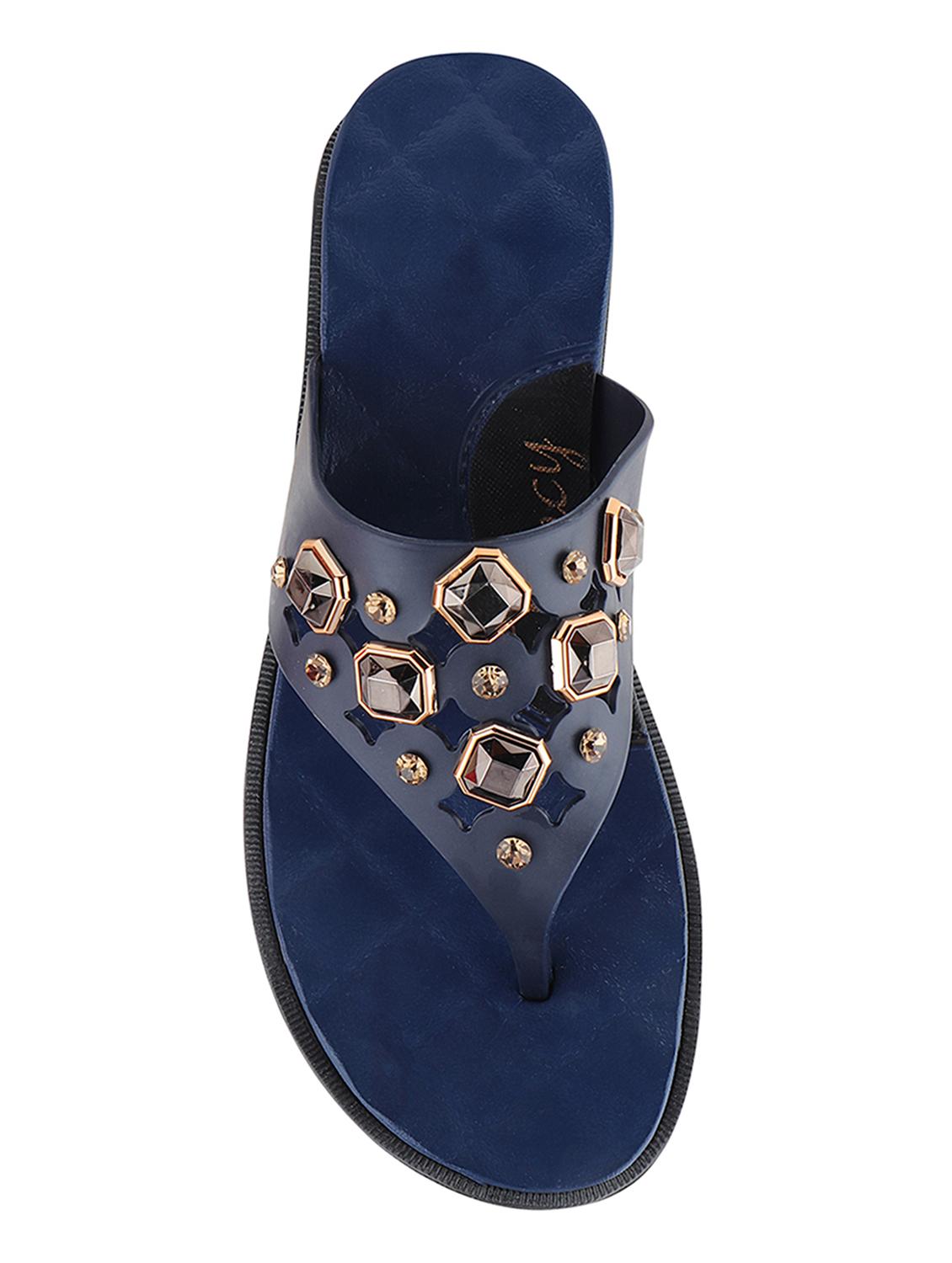 blue toe separator sandals - 17095901 - Zoom Image - 4