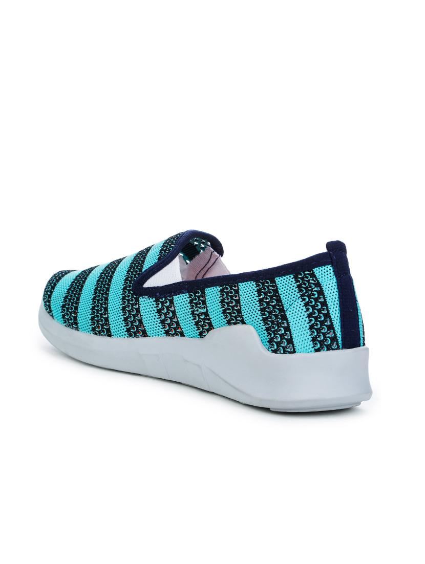 blue slip on sports shoes - 17097038 - Zoom Image - 3