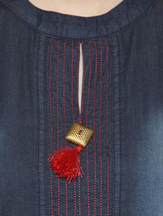 solid denim a-line kurta - 17097790 - Zoom Image - 4