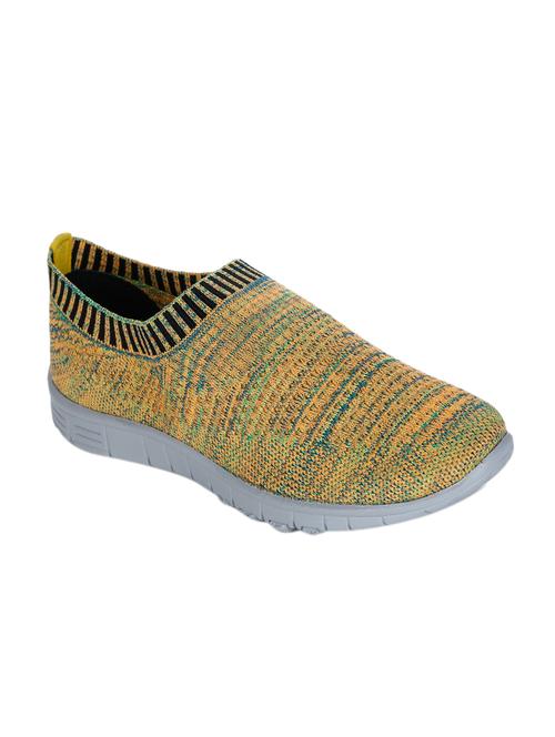 yellow canvas flat - 17098034 - Standard Image - 1