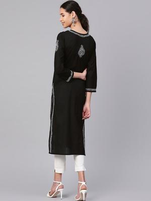 ada hand embroidered black pure cambric cotton lucknow chikankari kurta - 17098973 - Standard Image - 3