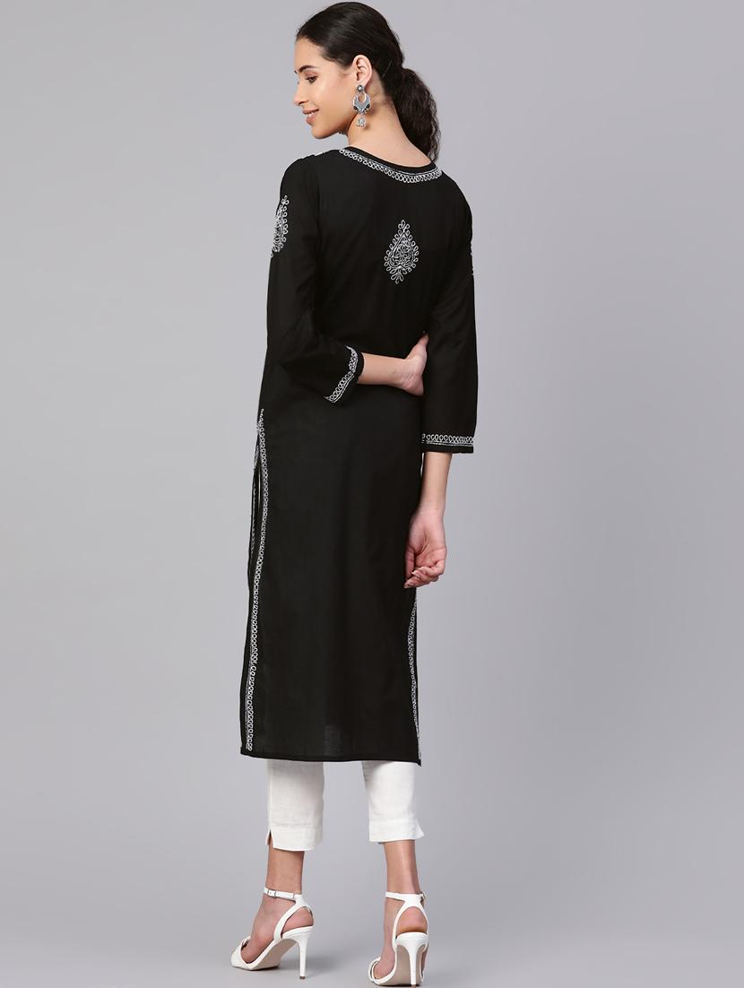 ada hand embroidered black pure cambric cotton lucknow chikankari kurta - 17098973 - Zoom Image - 3
