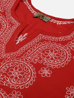 ada hand embroidered red cotton lucknowi chikankari kurta - 17098974 - Standard Image - 5