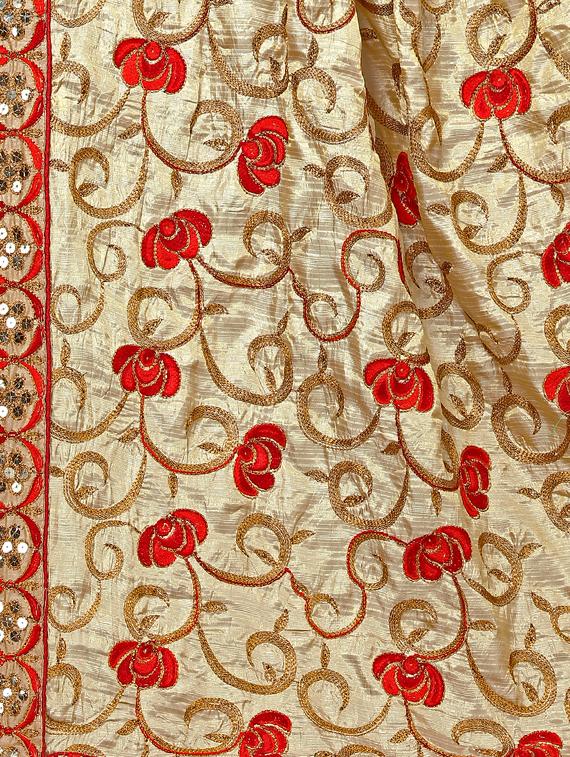 bordered embroidered saree with blouse - 17100490 - Zoom Image - 3