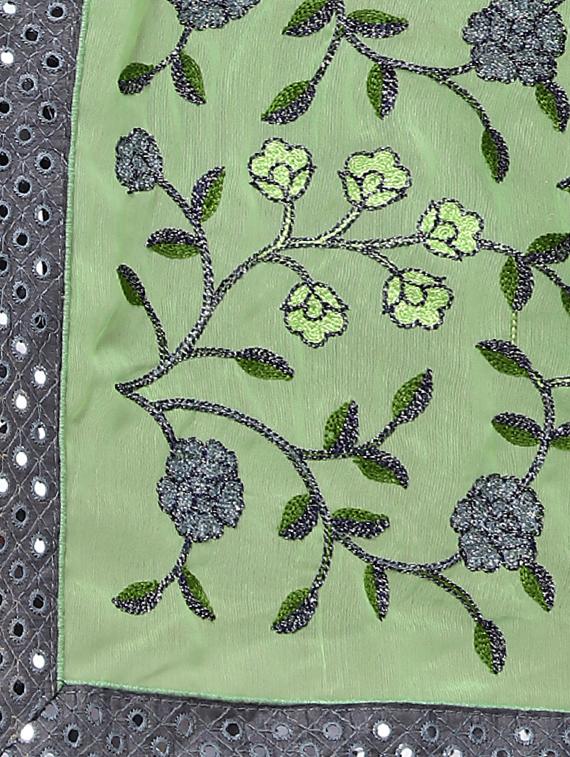 green chiffon embroidered saree with blouse - 17100507 - Zoom Image - 3