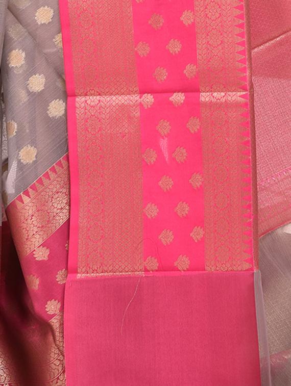 bordered banarasi saree with blouse - 17100917 - Zoom Image - 3