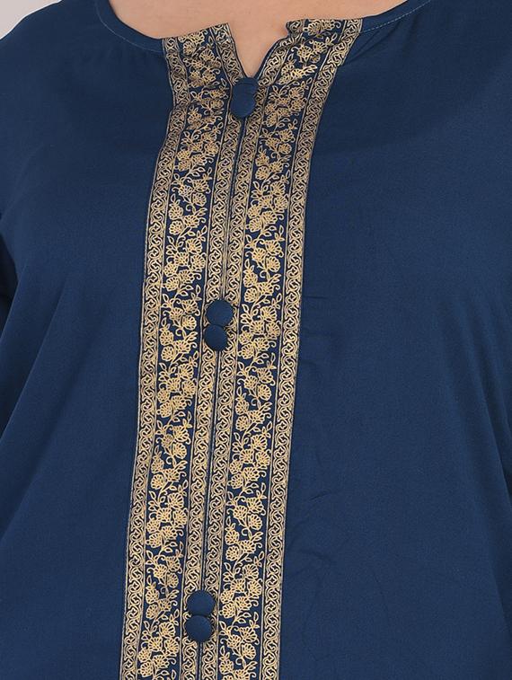 solid straight kurta - 17101981 - Zoom Image - 4