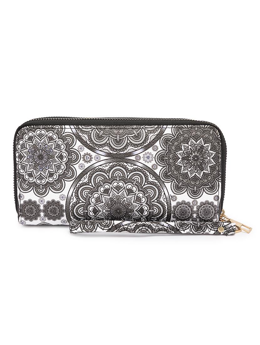 black leatherette wallet - 17102211 - Zoom Image - 1