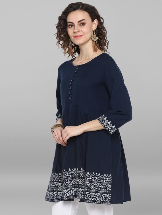 solid a-line kurti - 17103708 - Zoom Image - 2