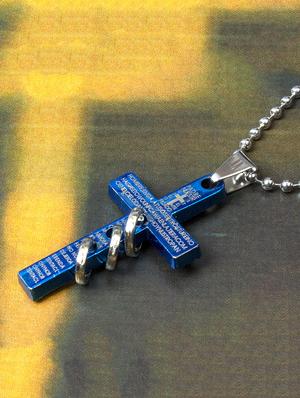 silver colored brass pendant - 17104699 - Standard Image - 3