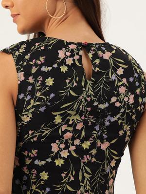 floral asymmetric top - 17111976 - Standard Image - 5