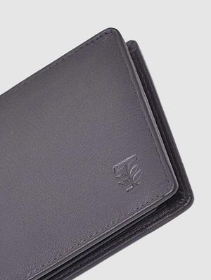 brown leather wallet - 17112694 - Standard Image - 4