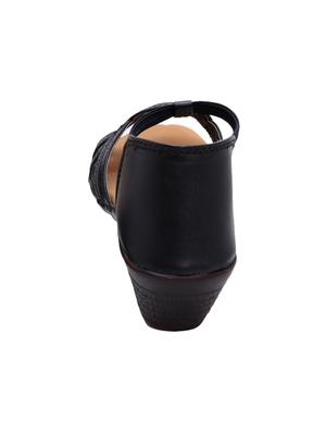 black closed back sandals - 17113611 - Standard Image - 3