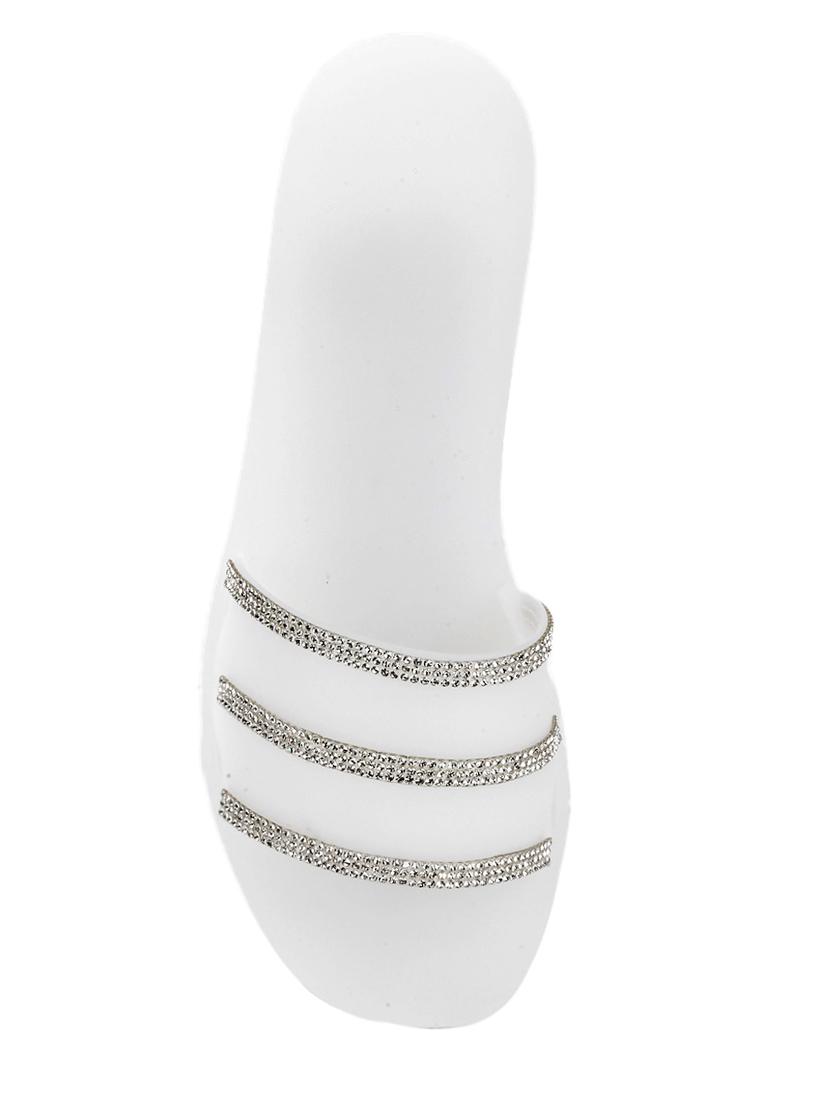 white slip on sandals - 17116993 - Zoom Image - 4