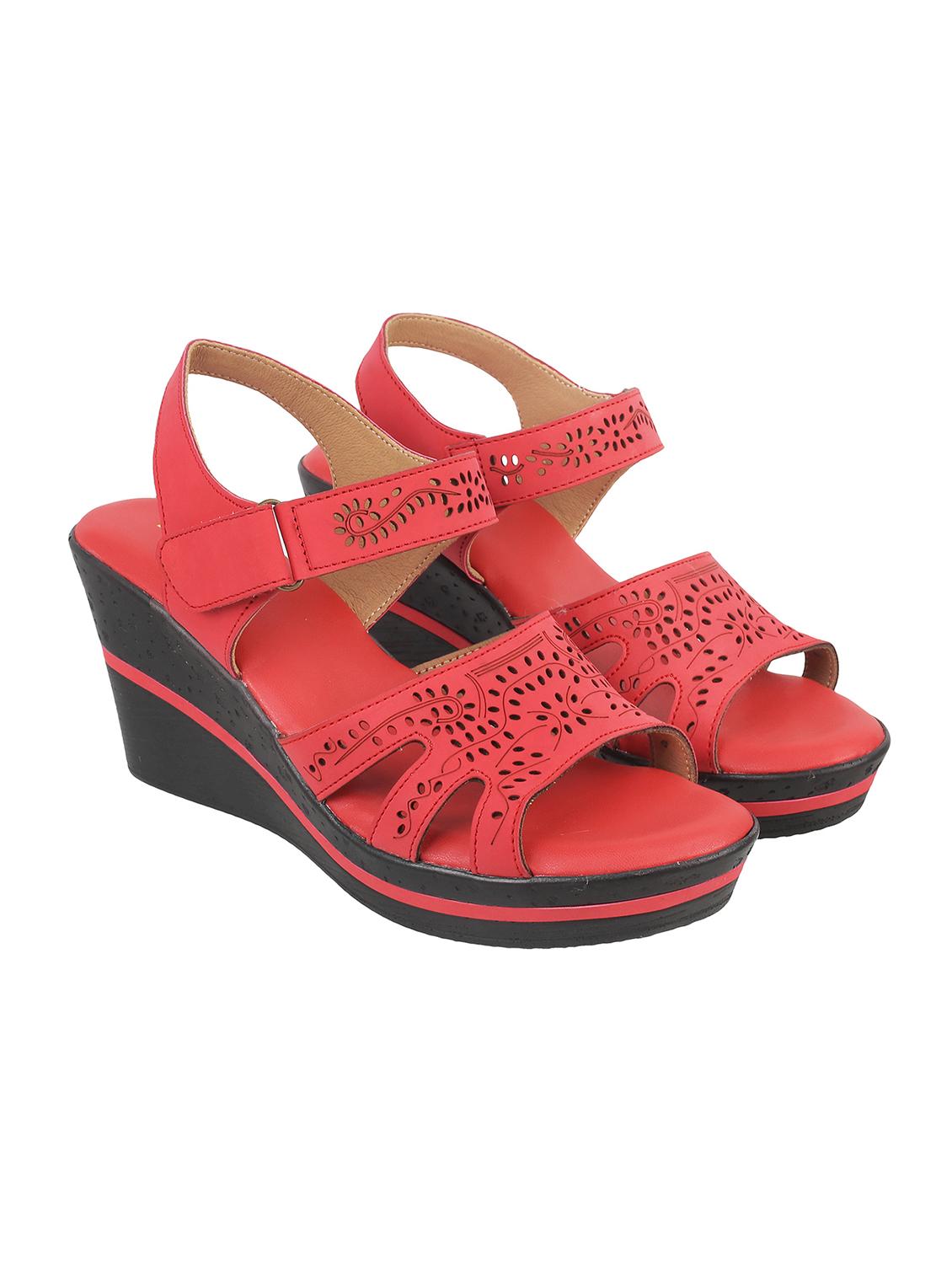 sandals - 17117322 - Zoom Image - 1