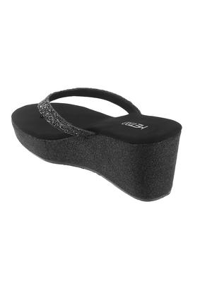sandals - 17118441 - Standard Image - 3