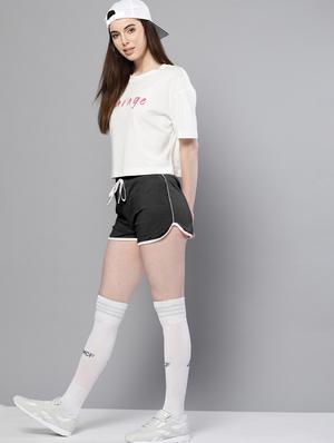 drawstring waist hot pants - 17123677 - Standard Image - 4