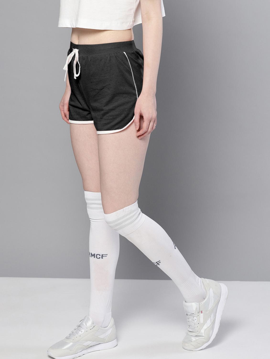 drawstring waist hot pants - 17123677 - Zoom Image - 2