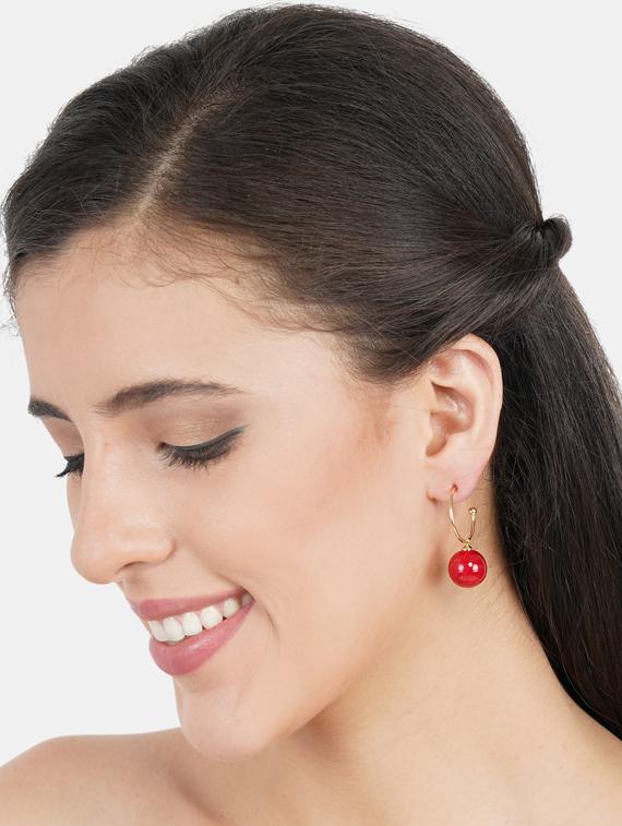 red metal hoop earring - 17127960 - Zoom Image - 4
